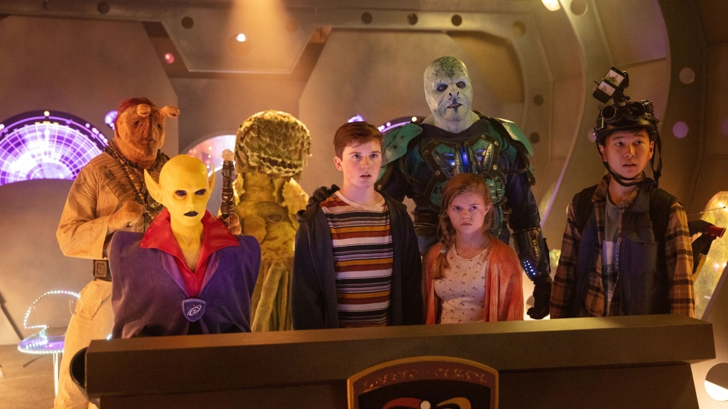 Uzaylılar Vücudumu Çaldı izle