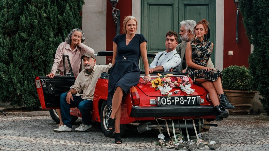 Até Que a Vida nos Separe 1. Sezon 7. Bölüm izle