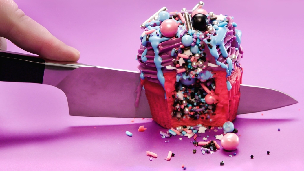 Sugar Rush 2. Sezon 1. Bölüm izle