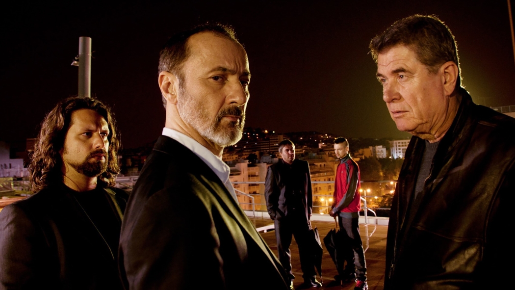 Çarşamba 04:45 izle